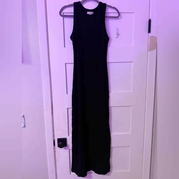 Universal Thread Dresses & Skirts - Universal Thread Black Sleeveless Maxi Dress